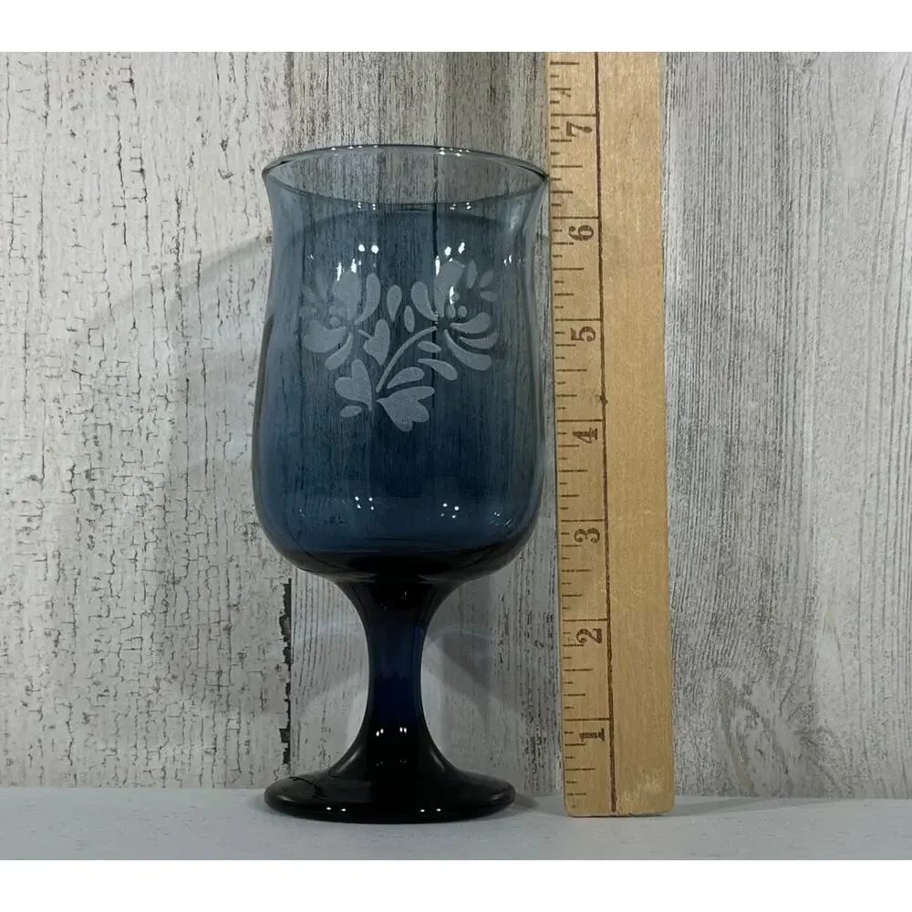 Pfaltzgraff Yorktowne Blue Etched Flowers‎ 6 3/8” Wine Water Goblet Replacement